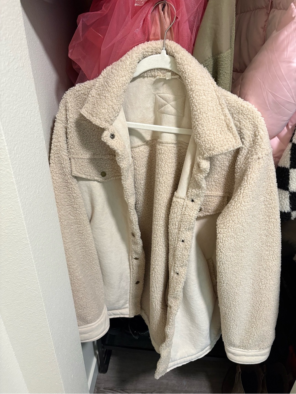 Women's Cream Sherpa Fleece Jacket